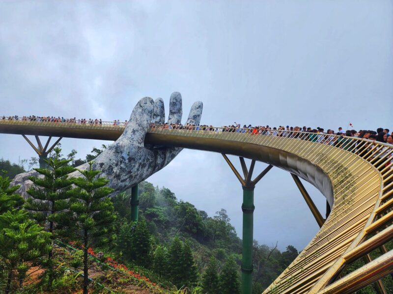 Ba Na Hills Golden Bridge