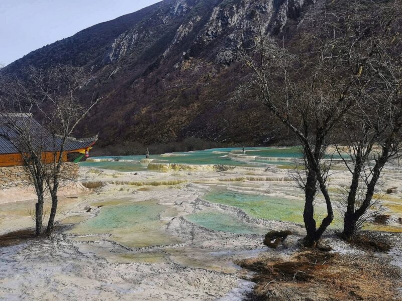 Huanglong itinerary - View on Five-Color Lake