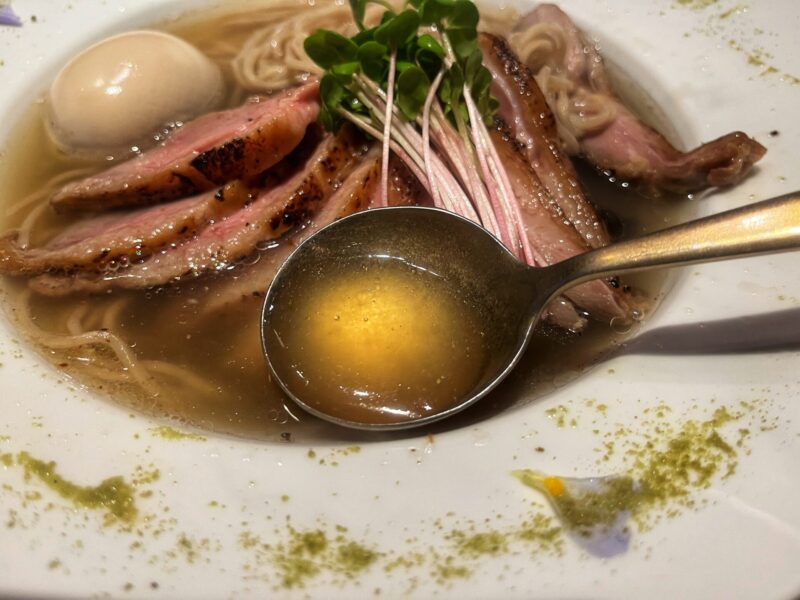 Light but flavorful Broth