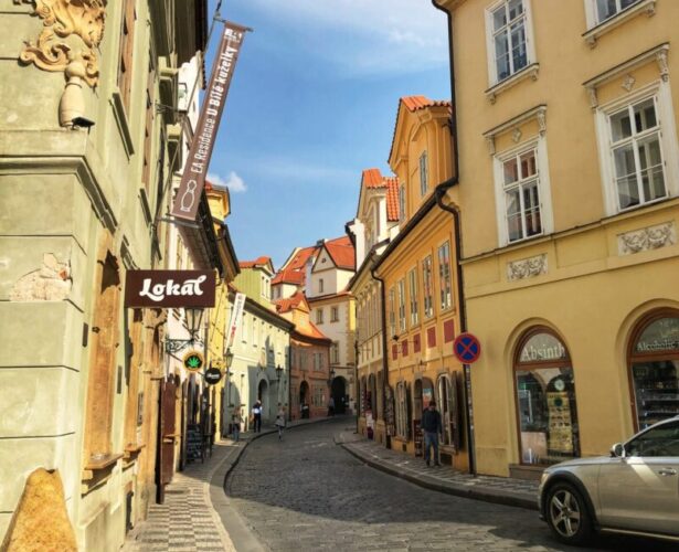 Prague Food Guide: The Best Prague Local Restaurant - MyTravelBuzzg