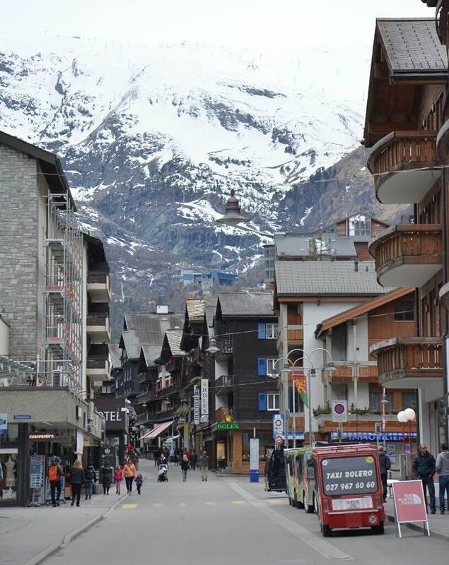 Zermatt itinerary - Stroll at Bahnhofstrasse Streets